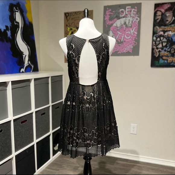 Free People Beautiful Lace Mini Dress - Picture 3 of 6